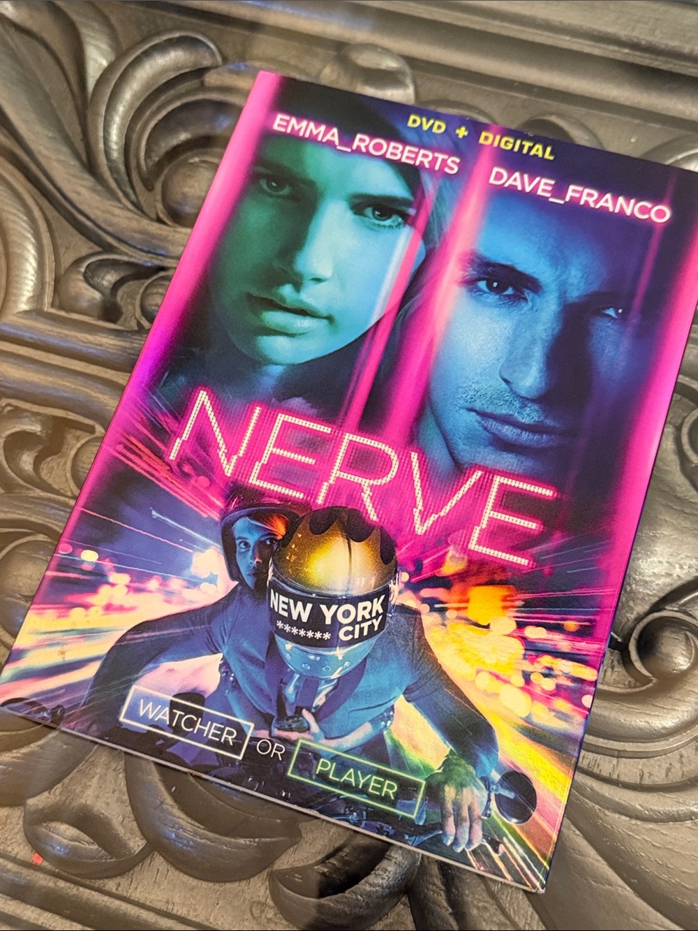 NERVE DVD Movie Emma Roberts Dave Franco Pink Blue Neon Cover
